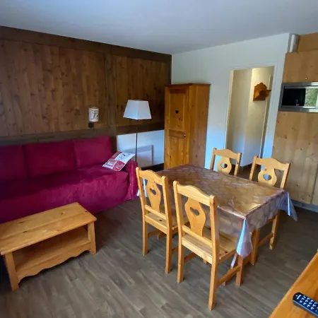 A Autrans, 4 Pers, 34m², Balcon, Proche Pistes Et Centre Village - Fr-1-737-76 *